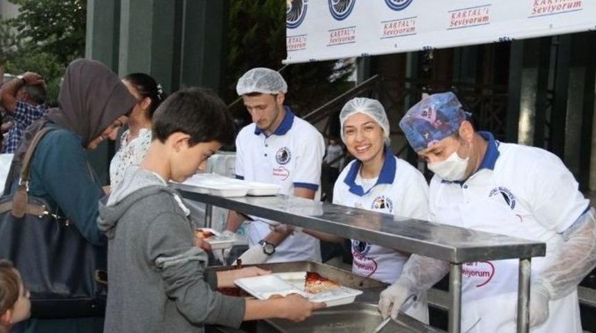 Kartal&rsquo;da Ramazan Coşkusu S&uuml;r&uuml;yor