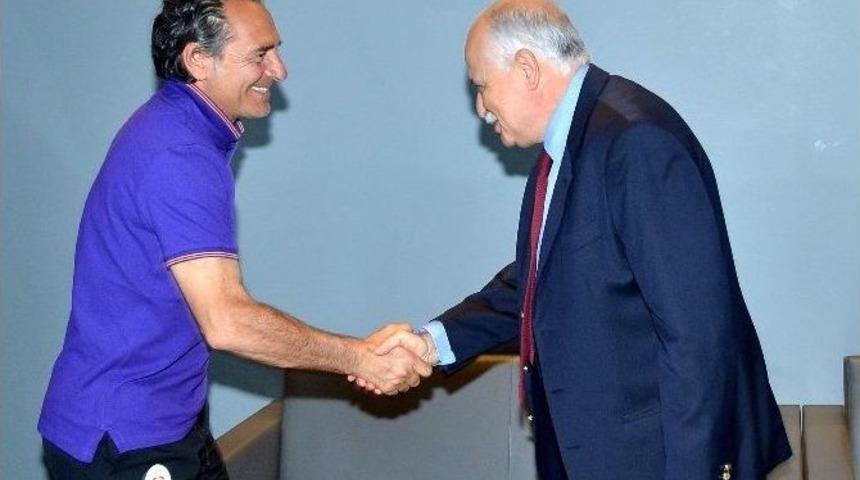 Viyana B&uuml;y&uuml;kel&ccedil;iliği&rsquo;nden Galatasaray&rsquo;a Ziyaret