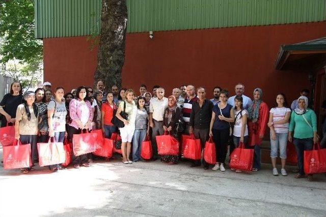 Büyükşehir Belediyesi Çölyak Hastalarına Gıda Dağıttı
