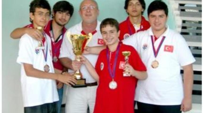 Gen&ccedil; Milliler Avrupa Şampiyonu Oldu