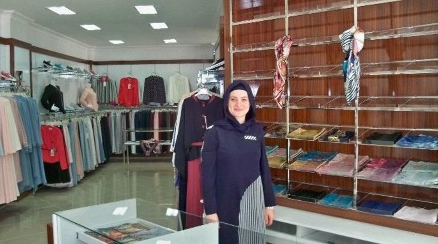 Tuğba Tesett&uuml;r Giyim Malkara&rsquo;da A&ccedil;ıldı