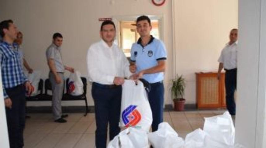 Sındırgı Belediyesi Personelini Sevindirdi