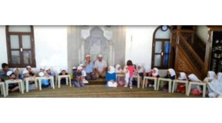 Sinop Saray Mescidi &Ouml;ğrencilerinden Kadir Gecesi Programı