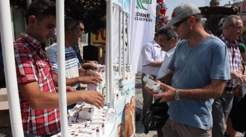 Edirne Belediyesi Kandil Simidi Geleneğini Bozmadı