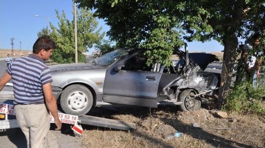 Sorgun&rsquo;da Trafik Kazası: 3 Yaralı
