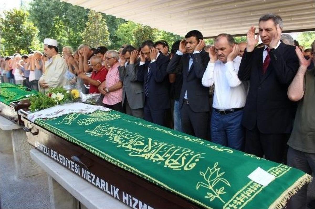 Patlama Kurbanı Eşine G&ouml;zyaşlarıyla Veda Etti