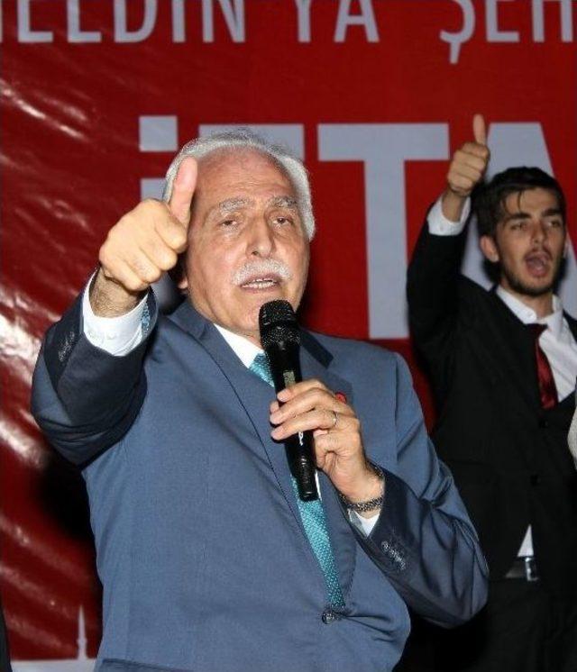Saadet Partisi Genel Başkanı Mustafa Kamalak:
