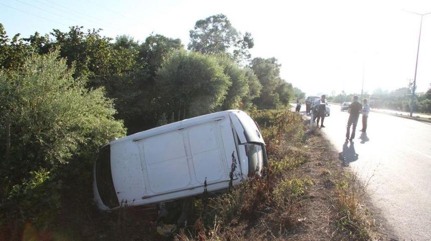 &Ccedil;arşamba'da Trafik Kazası: 2 Yaralı