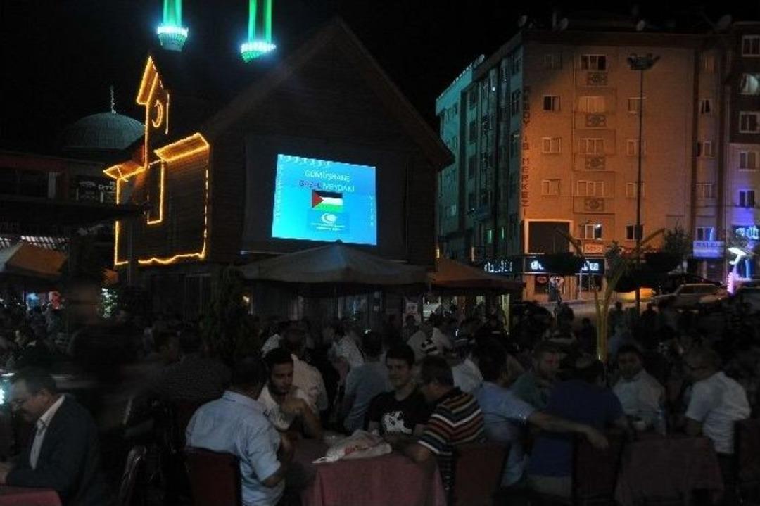 G&uuml;m&uuml;şhane&rsquo;de Eller Filistin&rsquo;deki &Ccedil;ocuklar İ&ccedil;in Duaya Kalktı