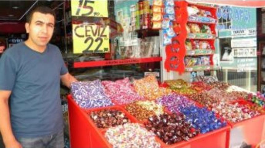 Bayram Şekerleri Tezgahlardaki Yerini Aldı