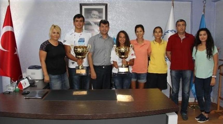 Altaş İle Ulaş İstanbul'dan Derece İle D&ouml;nd&uuml;ler