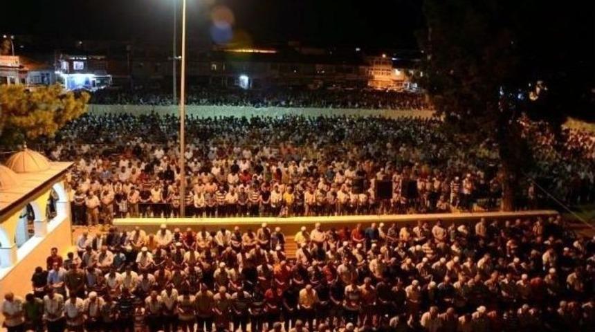 Ereğli&rsquo;de Kadir Gecesi Camiler Doldu