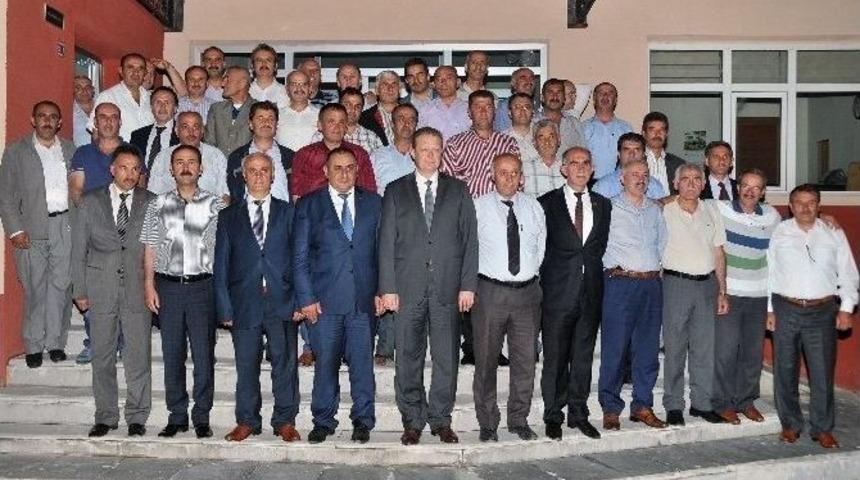 G&uuml;m&uuml;şhane İl &Ouml;zel İdare Teşkilatı İftar Yemeğinde Bir Araya Geldi