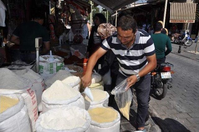 Yuvalamalık Ve Kurabiyelik Una Yoğun İlgi