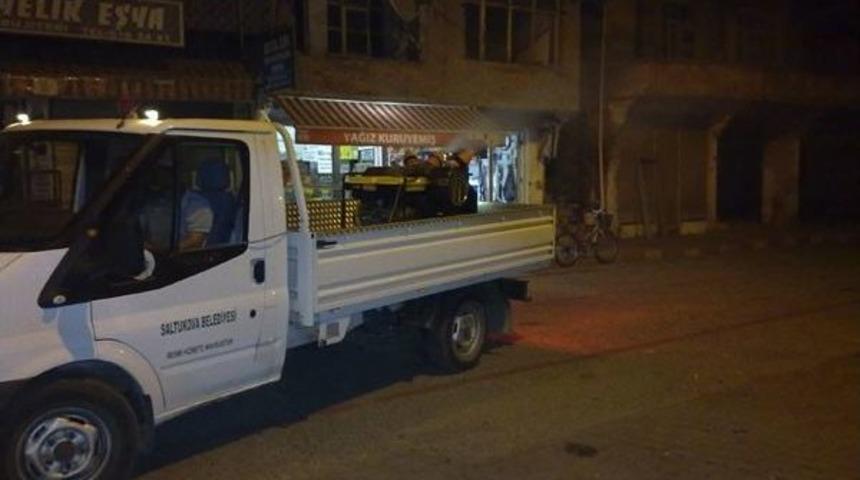 Saltukova Beldesinde Haşerelerle M&uuml;cadele &Ccedil;alışması