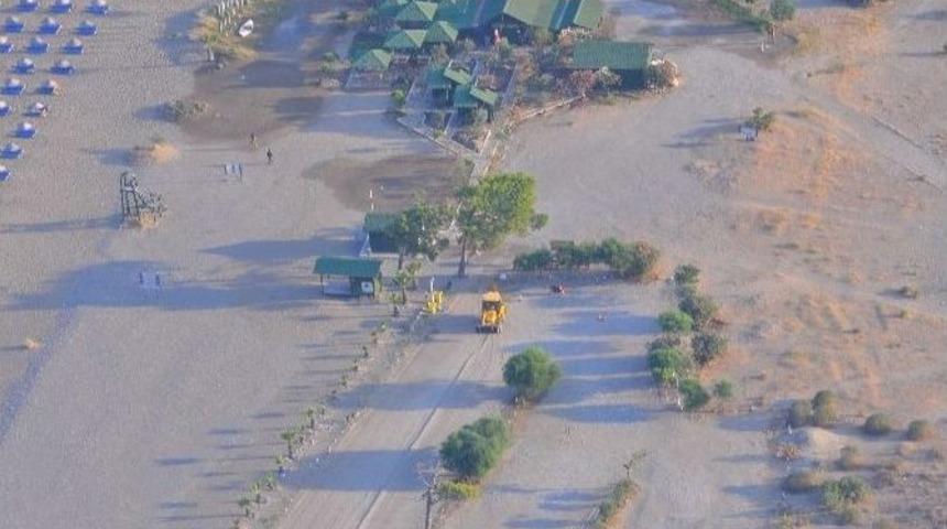 İztuzu Plajı'nda İş Makinesi Tartışması
