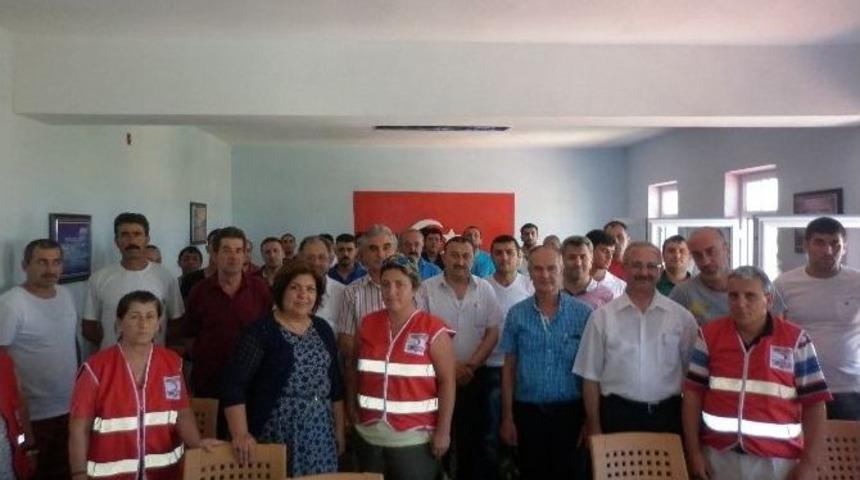 Urla Kızılay'dan Cezaevine İftarlık &rlm;verildi