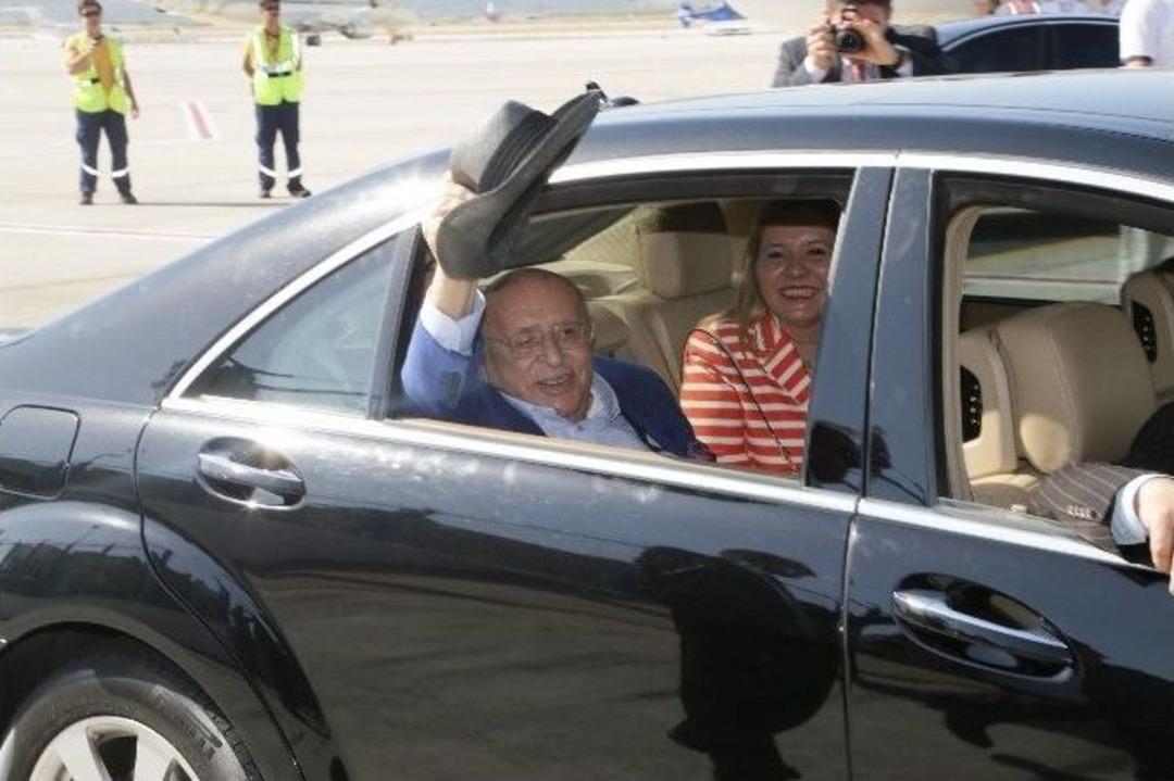 Demirel'e Bodrum'da Alkışlı Karşılama