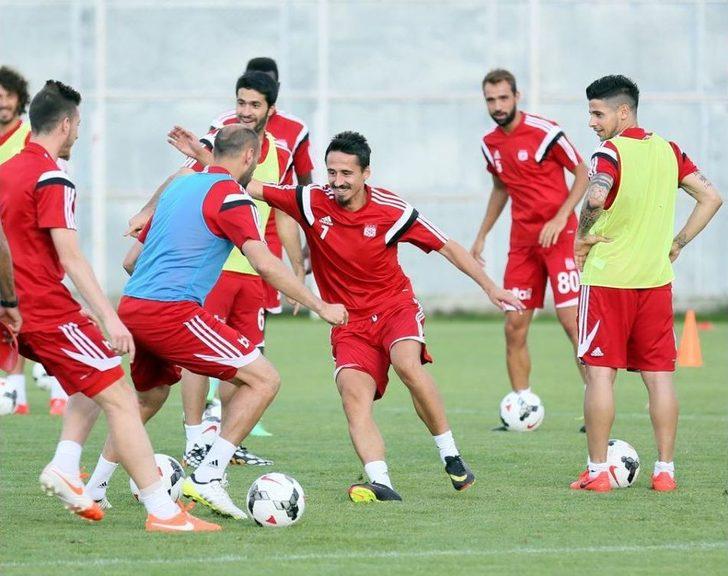 Sivasspor'da Yeni Sezon Hazırlıkları G4