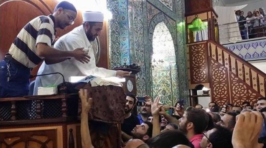 İskenderun&rsquo;da Sakal-ı Şerif İzdihamı