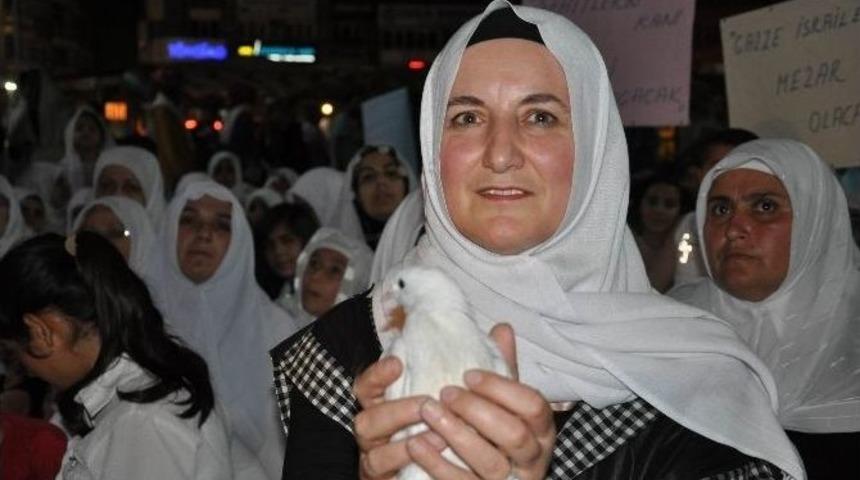 Gazze İ&ccedil;in G&ouml;ky&uuml;z&uuml;ne Barış G&uuml;vercini Bıraktılar