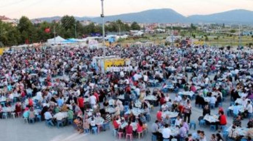 Beyşehir&rsquo;de Toplu İftar Coşkusu