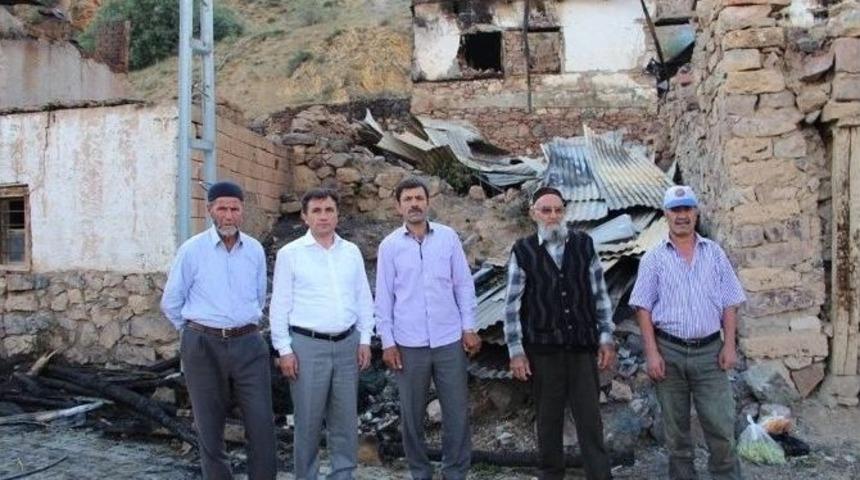 Ak Parti Oltu İl&ccedil;e Başkanı Demir, Yangın Yerinde İncelemede Bulundu