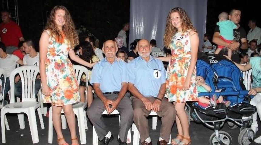 İkizler, Benzerliğini Yarıştırdı