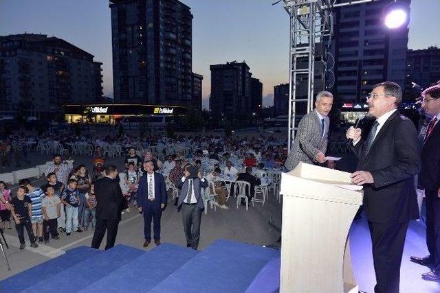 Ankara Büyükşehir’in Halk İftarı Yenimahalle’de