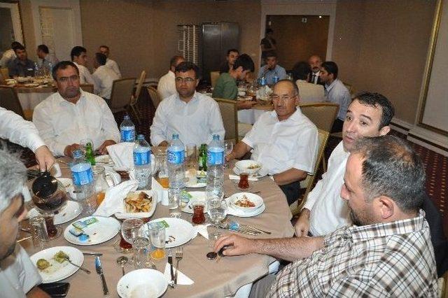 Basın Mensupları Ve Protokol İftarda Buluştu 1