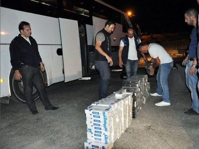 Sivas’ta Yolcu Otobüsünde Kaçak Sigara Ele Geçirildi