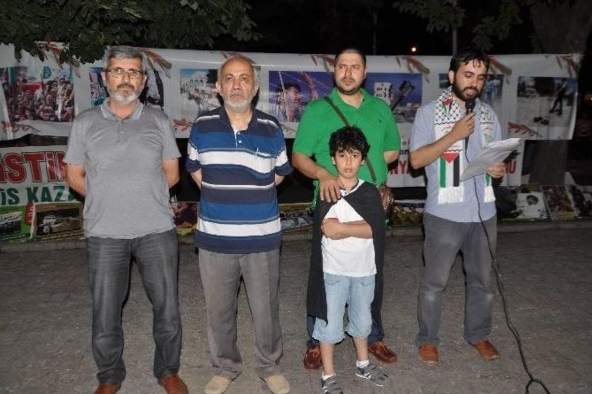 D&uuml;nya Kud&uuml;s G&uuml;n&uuml; Sakarya&rsquo;da Anıldı