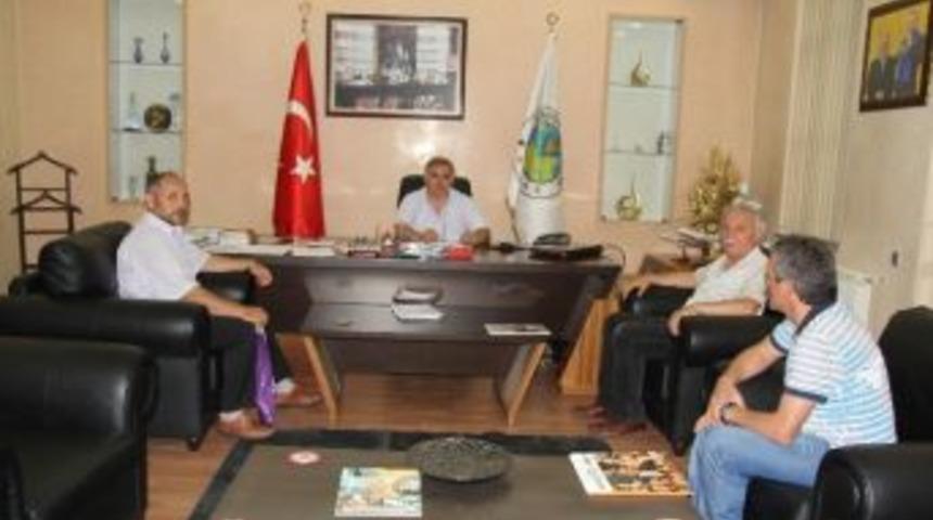 Sakaryaspor Başkanı Aydın&rsquo;dan İnci&rsquo;ye Ziyaret