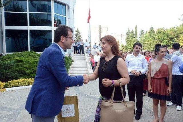 Başkan İmamoğlu Belediye Personeli İle Bayramlaştı 1