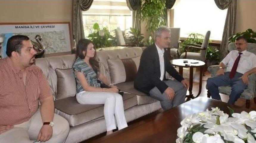 Manisaspor Kul&uuml;b&uuml;&rsquo;nden Vali Bektaş&rsquo;a Ziyaret