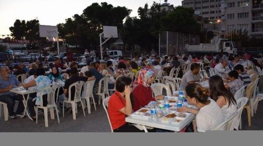 Vali Bektaş İftarını Engellilerle Birlikte A&ccedil;tı