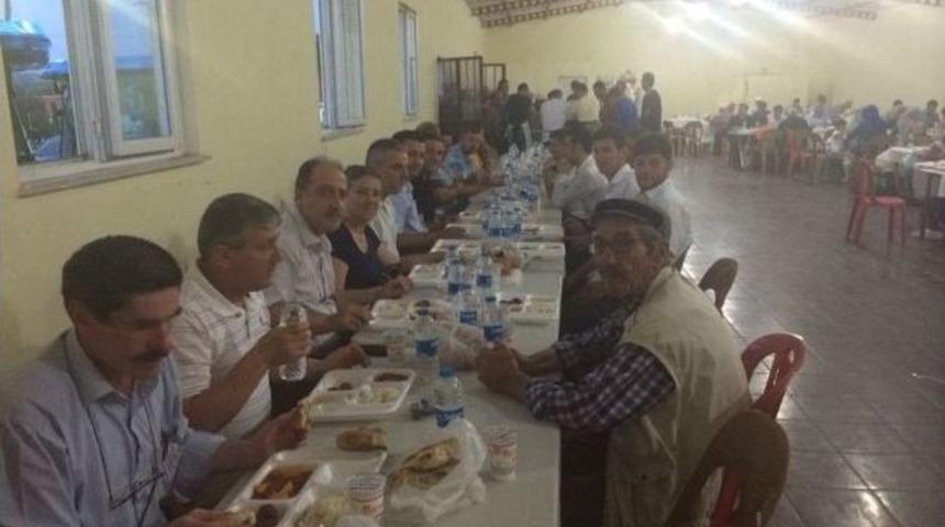 Malkara Doluk&ouml;y Mahallesi&rsquo;nde İftar Yemeği D&uuml;zenlendi