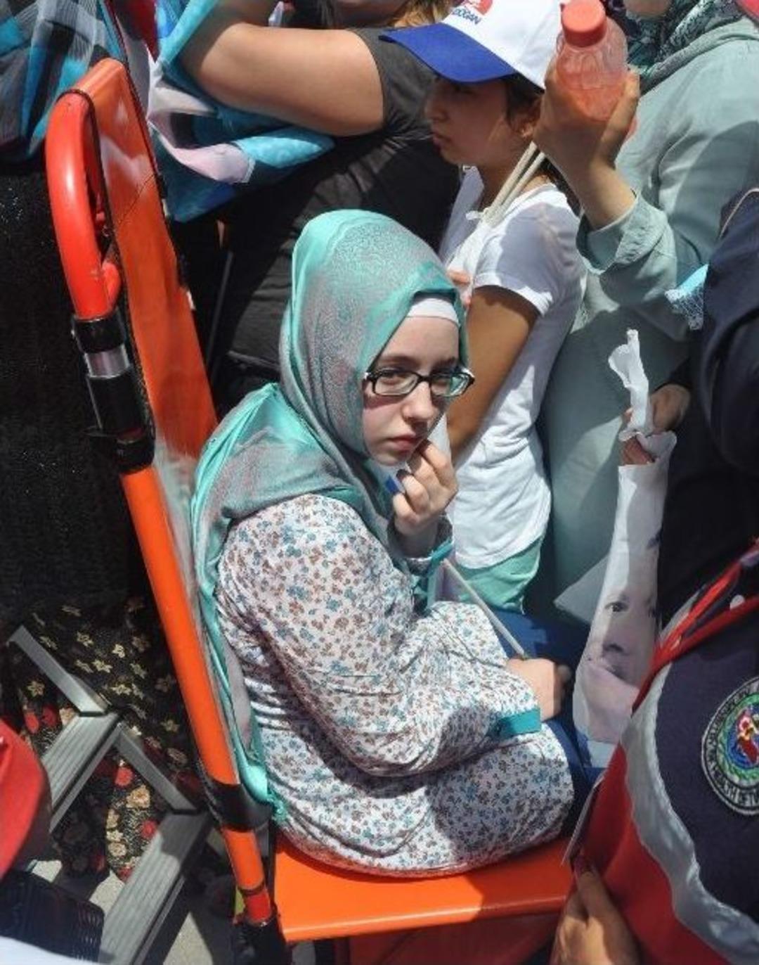 &ldquo;tayyip Erdoğan D&uuml;nyanın Tadı-tuzu, &Ouml;l Dese &Ouml;l&uuml;r&uuml;m&rdquo;