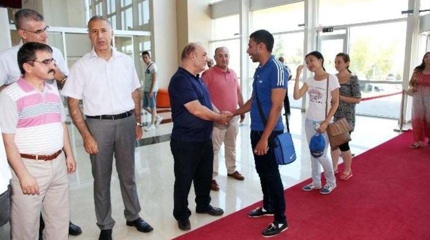 Gaün’de Bayramlaşma Töreni Yapıldı