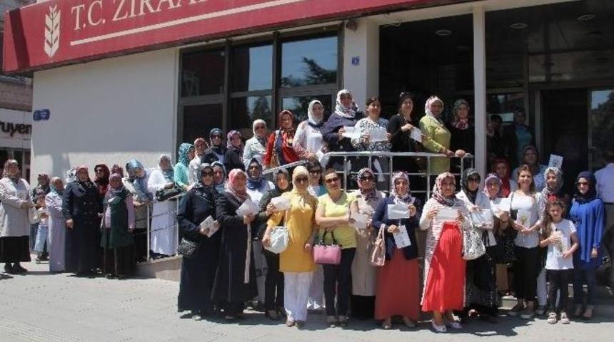 Ak Partili Kadınlardan Başbakana Destek