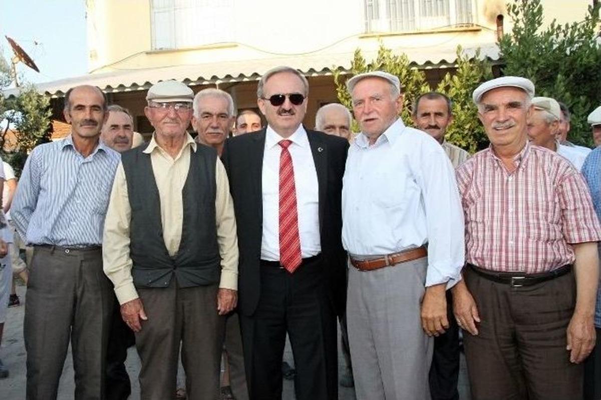 Vali Karaloğlu, Mevsimlik İş&ccedil;ilerle Birlikte Oru&ccedil; A&ccedil;tı