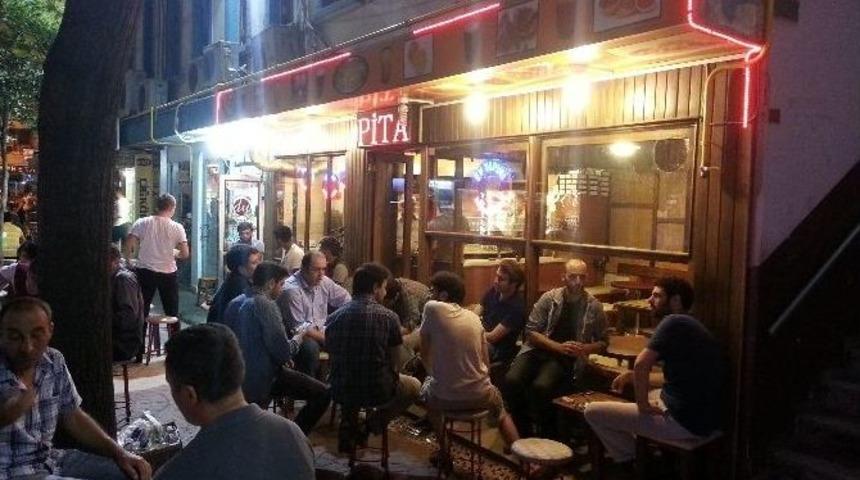 Unutulan Bir K&uuml;lt&uuml;r&uuml; Yaşatıyor