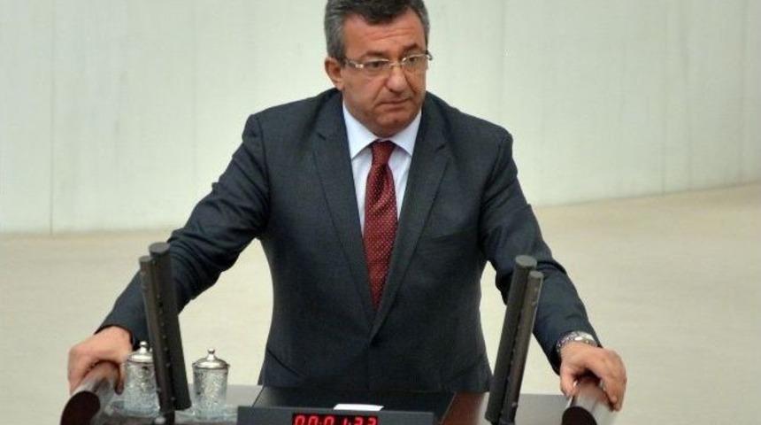 Mecliste Chp&rsquo;li Vekil Dua Etti, Ak Partili Vekiller &ldquo;amin&rdquo; Dedi