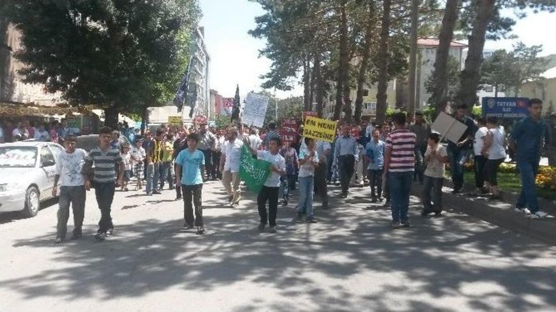 Filistin Ve Gazze&rsquo;ye Dua, İsrail&rsquo;e Lanet Y&uuml;r&uuml;y&uuml;ş&uuml;