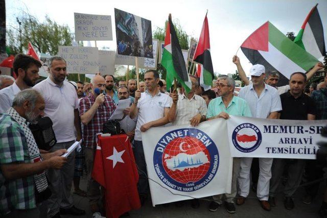 İsrail'in Gazze Saldırıları Protesto Edildi