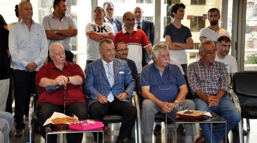 Beşiktaş'ta Bayramlaşma T&ouml;reni Yapıldı