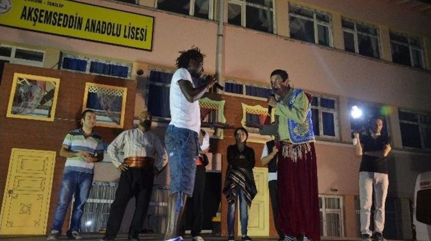 İskilip&rsquo;te Temaşa-&uuml;l Curcuna R&uuml;zgarı