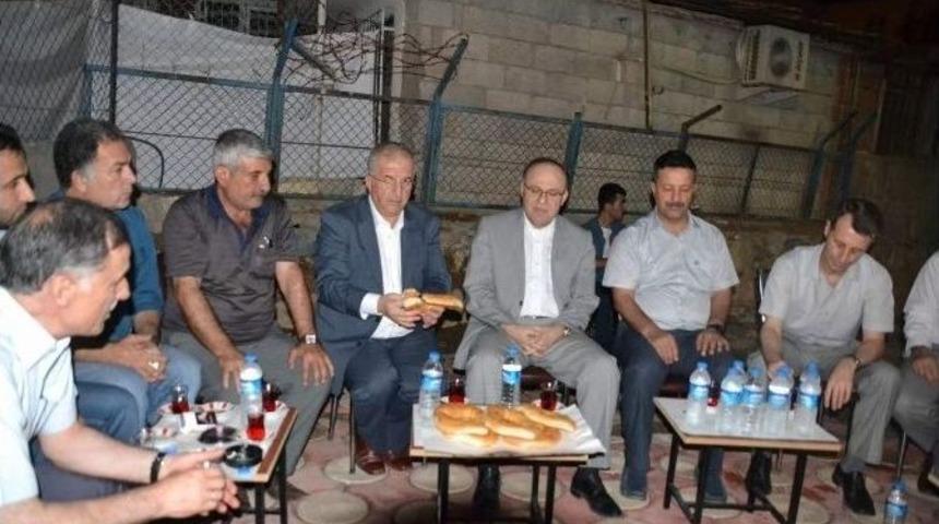 Gazze İ&ccedil;in Anlamlı İftar Sofrası