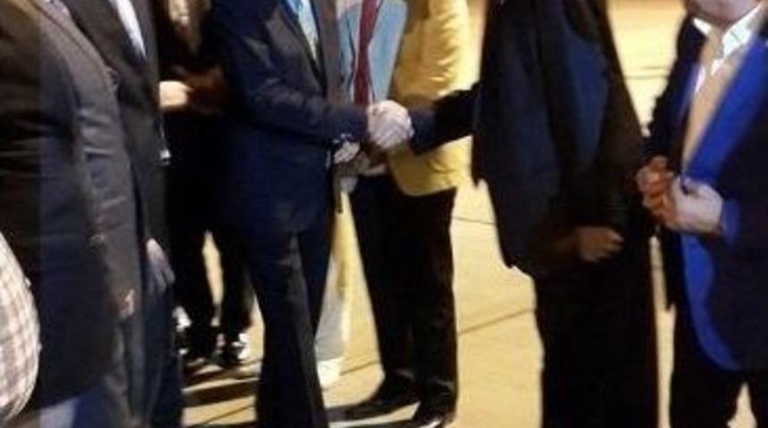 Ekmeleddin İhsanoğlu Antalya&rsquo;da Meşalelerle Karşılandı