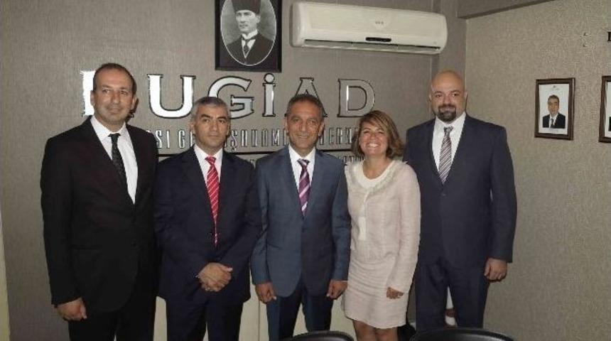 Kuşadası Genç İşadamları Derneği Genel Kurulu Yapıldı